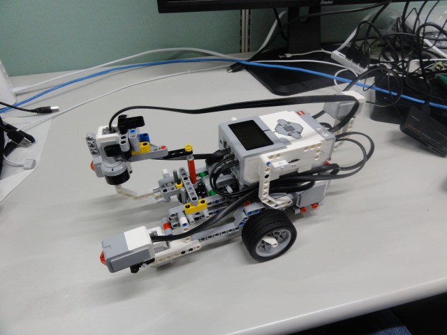 LEGO Mindstorms EV3 活用事例